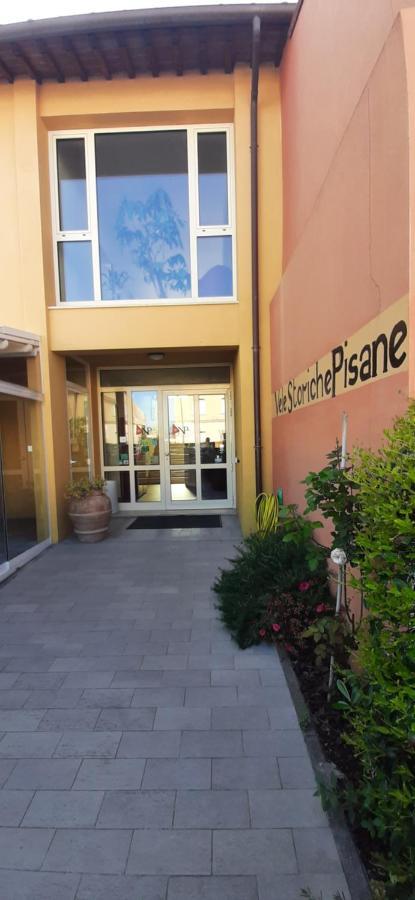 Vele Storiche Pisane Hotel ภายนอก รูปภาพ